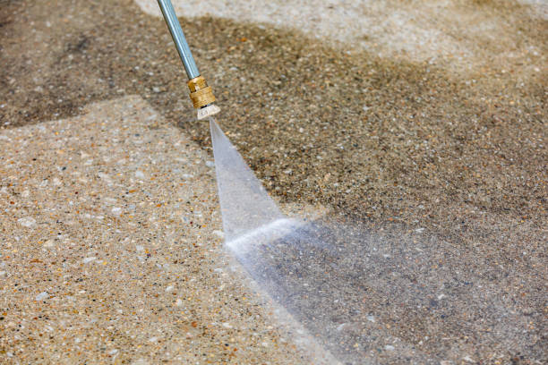 Spring Cleaning in Saddle Rock, NY